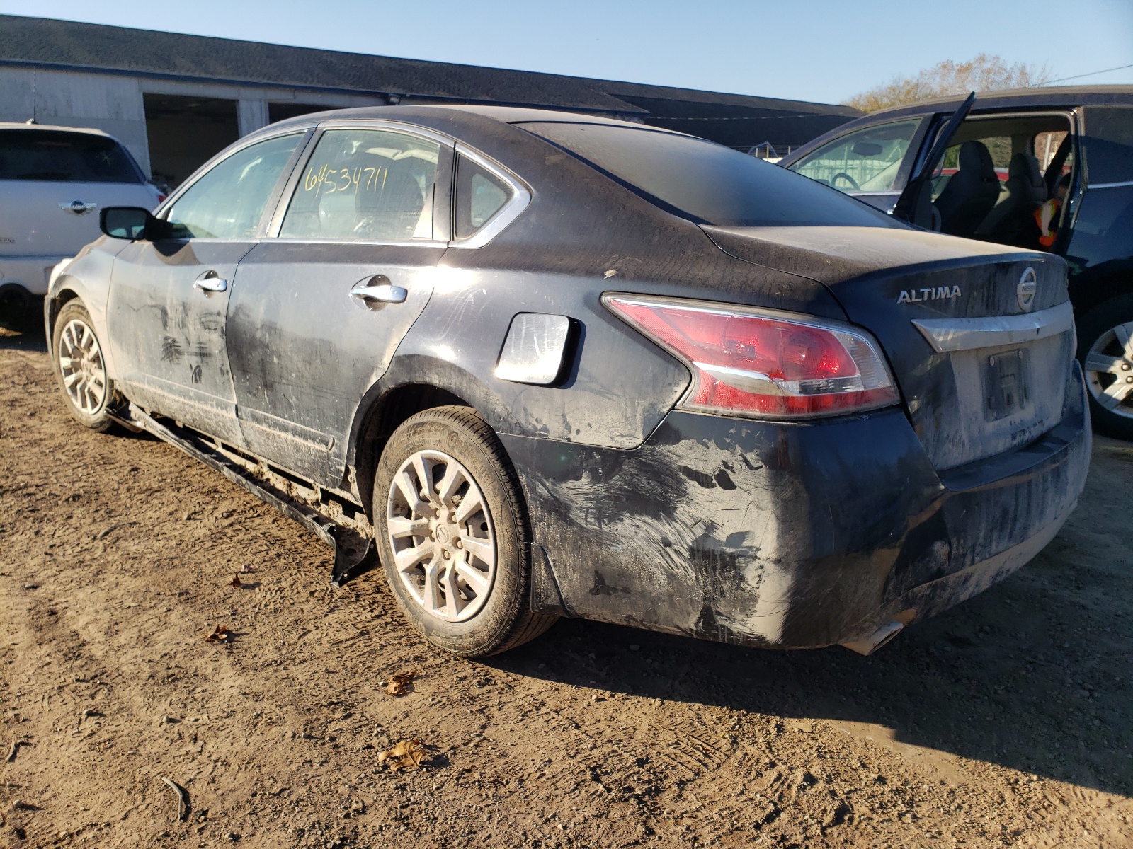 Photo 3 from auction – 2015 NISSAN ALTIMA 2.5 with VIN 1N4AL3AP3FC133129