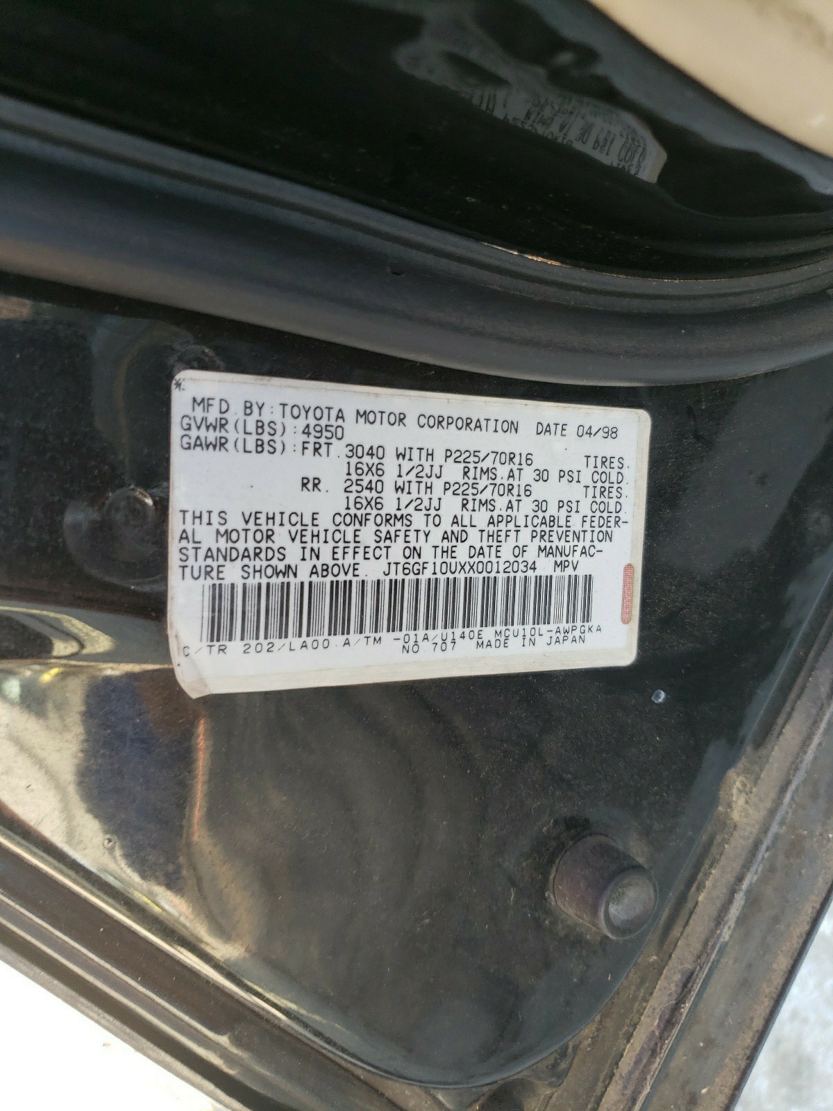 Photo 10 from auction – 1999 LEXUS RX 300 with VIN JT6GF10UXX0012034
