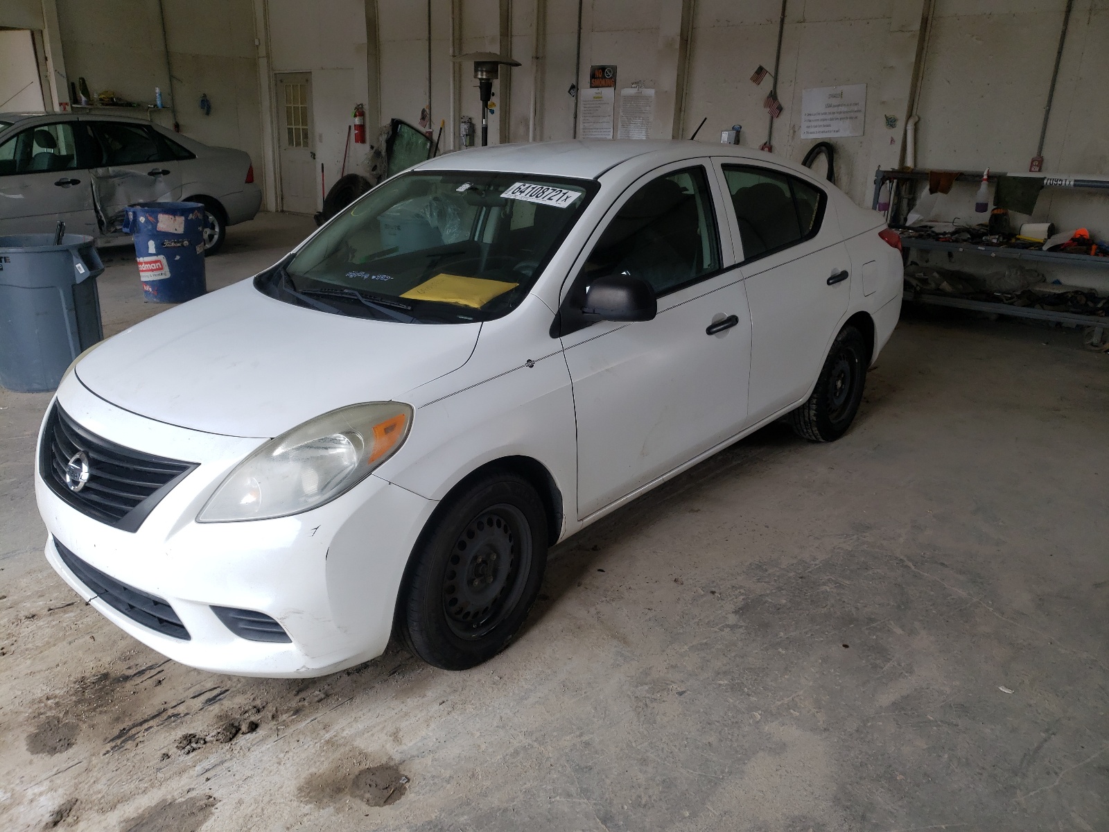 Zdjęcie 2 z aukcji – 2012 NISSAN VERSA S z VIN 3N1CN7AP5CL934023