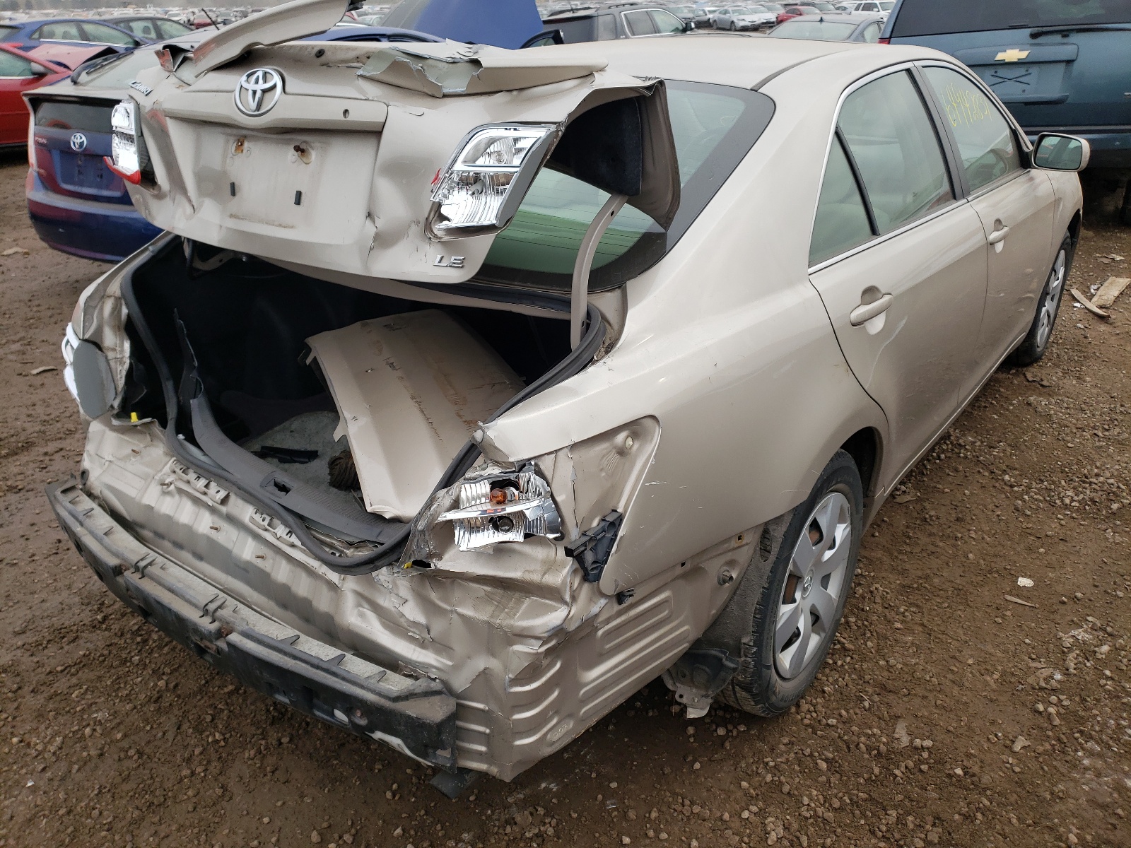 Photo 4 from auction – 2007 TOYOTA CAMRY CE with VIN 4T1BE46K47U557602