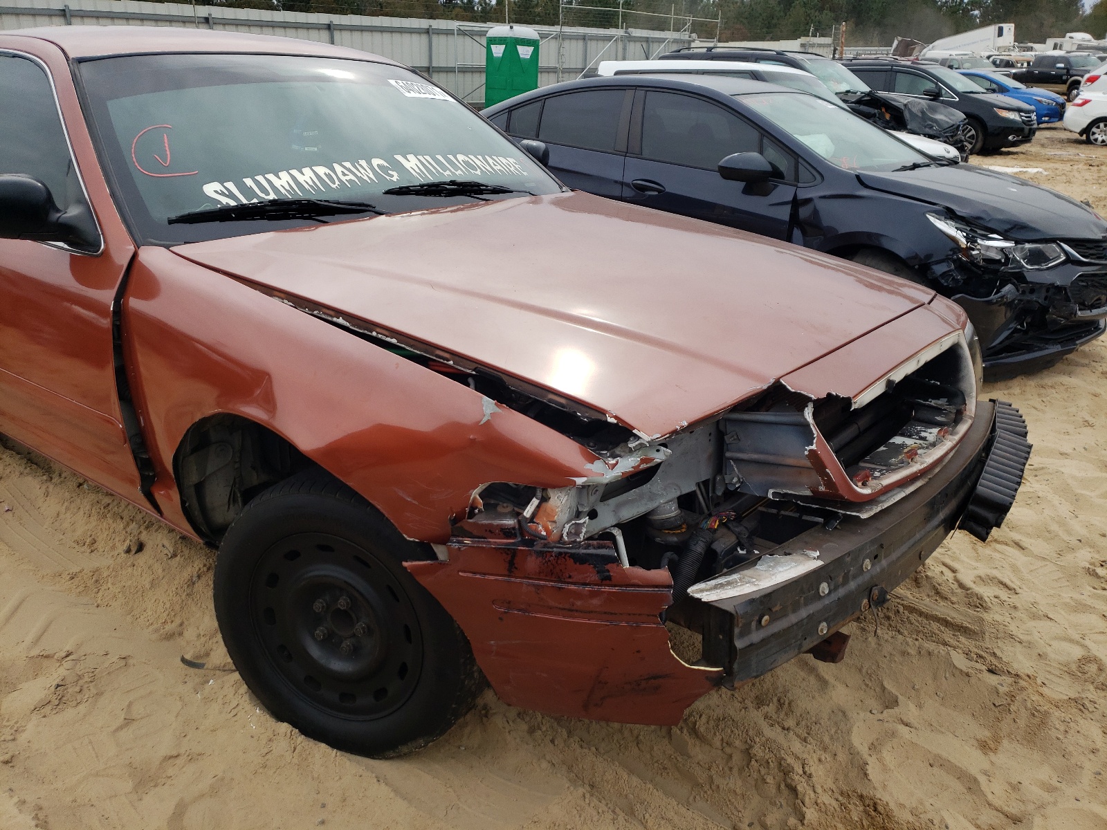 Photo 9 from auction – 2006 FORD CROWN VICT with VIN 2FAFP71W46X165972