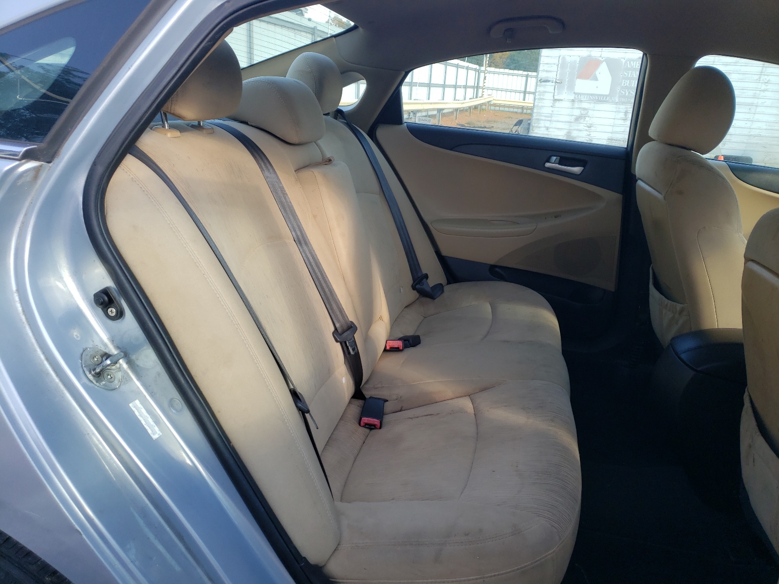 Photo 6 from auction – 2011 HYUNDAI SONATA GLS with VIN 5NPEB4AC0BH142161