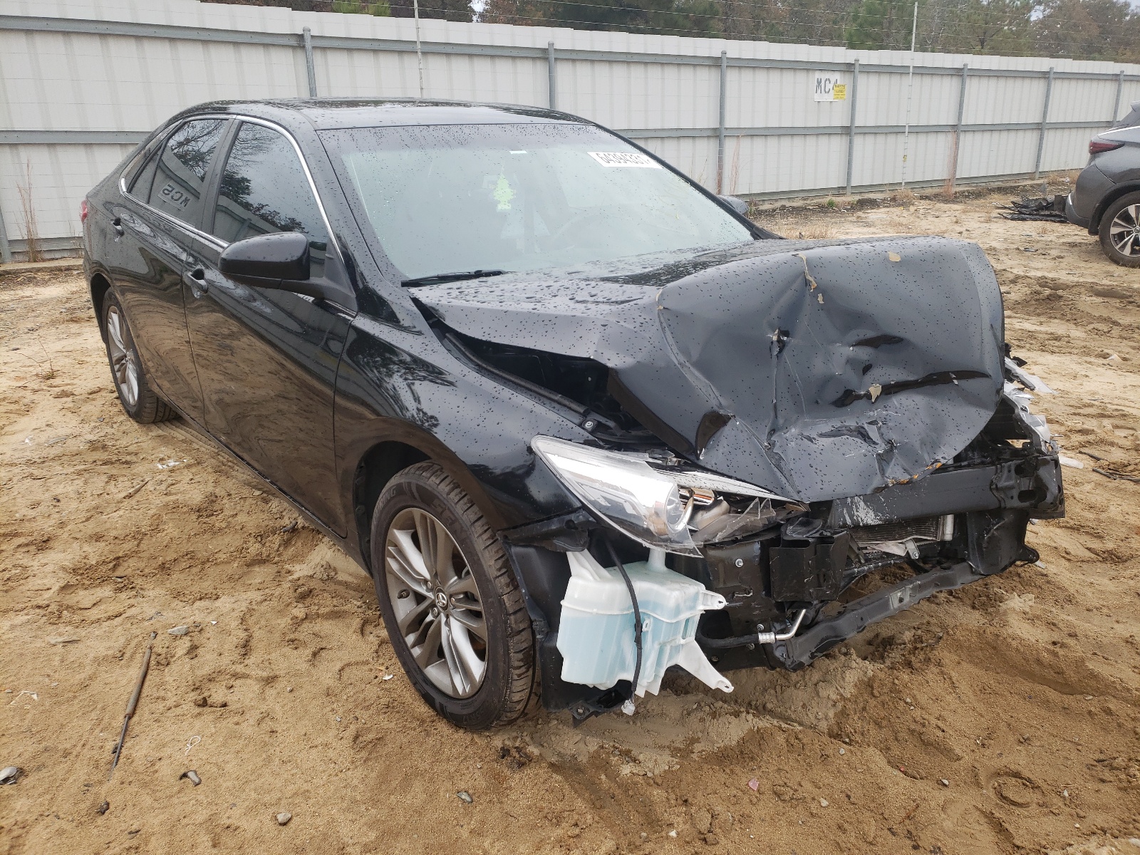 TOYOTA CAMRY LE 2017 with VIN 4T1BF1FK6HU411442 - Photo from auction