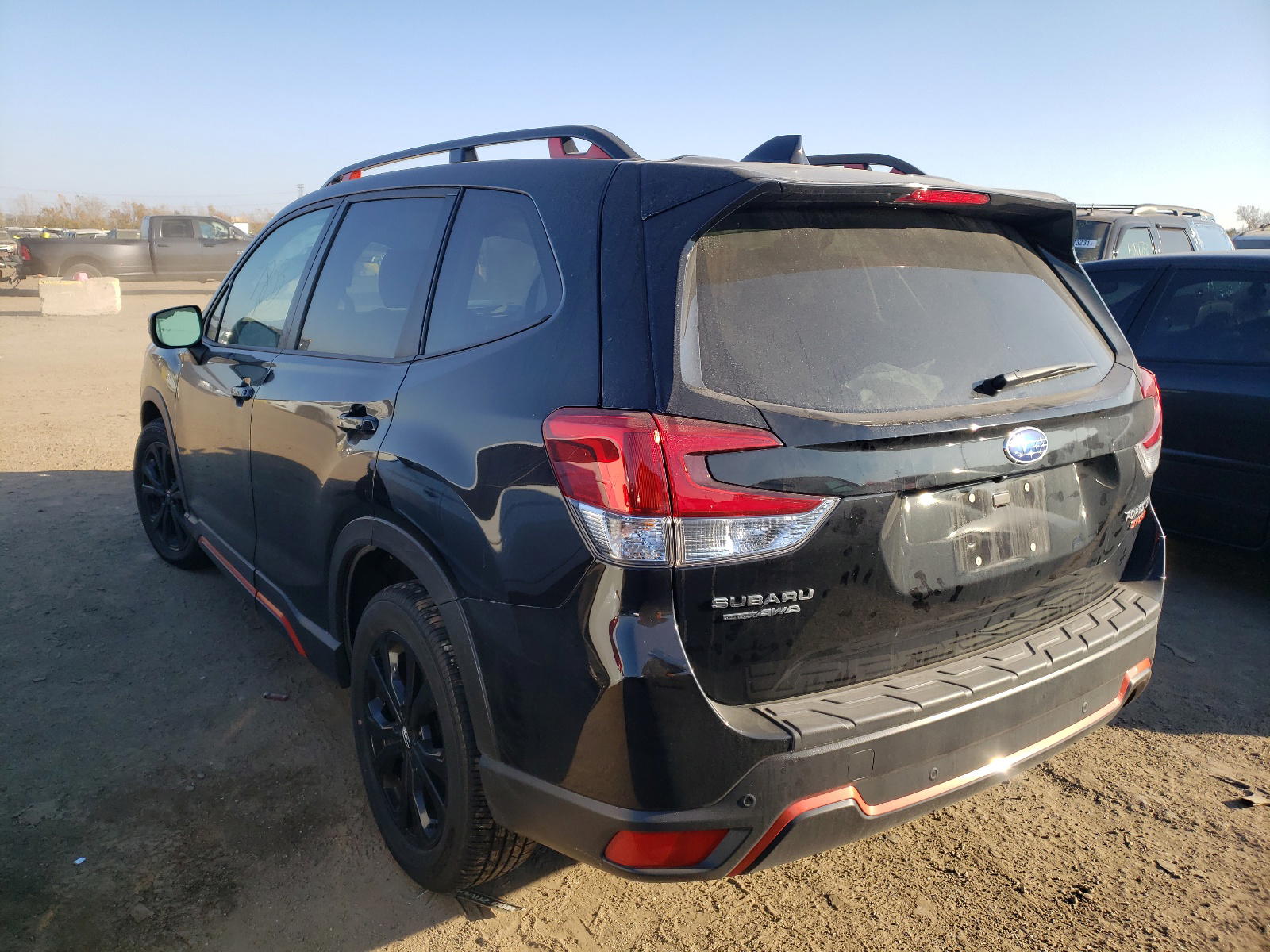 Photo 3 from auction – 2019 SUBARU FORESTER S with VIN JF2SKAPC0KH417665