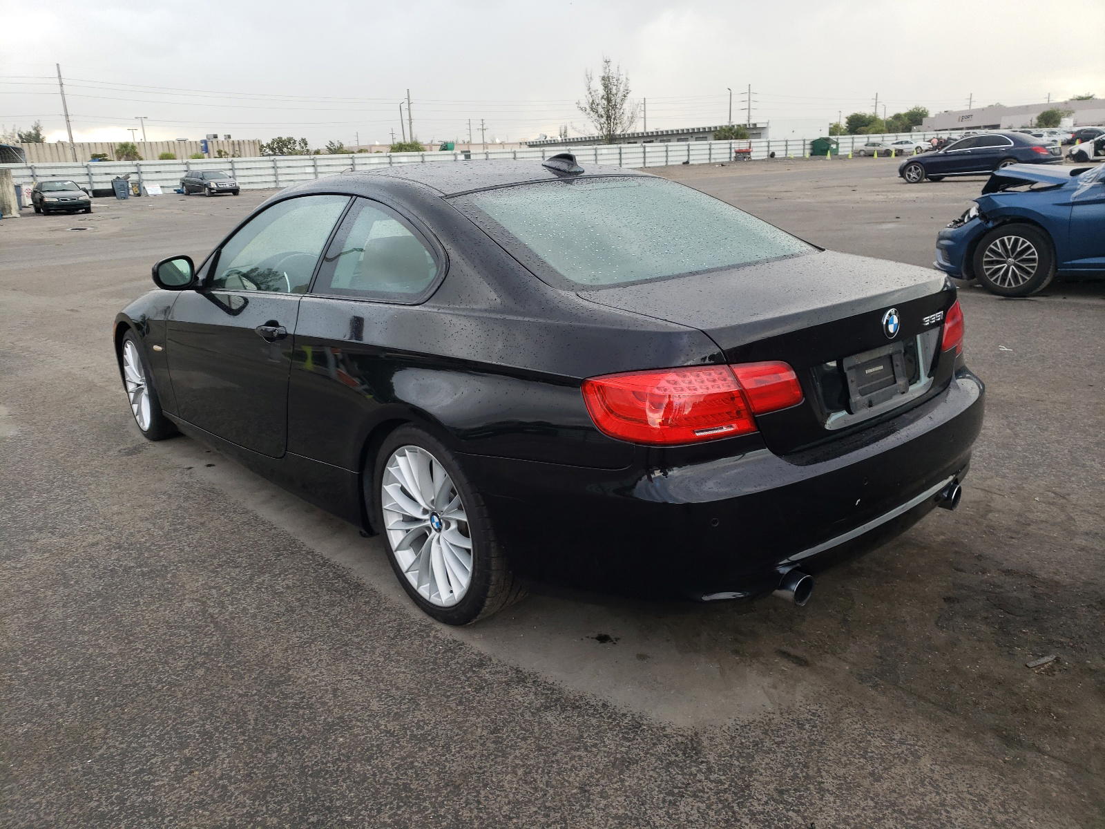 Photo 3 from auction – 2011 BMW 335 I with VIN WBAKG7C57BE262895