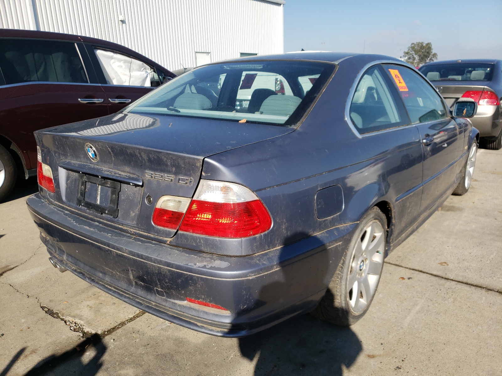 Photo 4 from auction – 2003 BMW 325 CI with VIN WBABN73413PJ16222