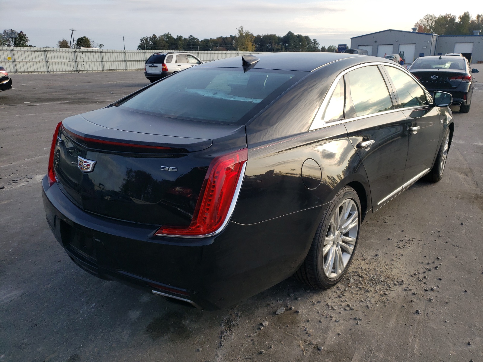 Photo 4 from auction – 2018 CADILLAC XTS LUXURY with VIN 2G61N5S33J9160989