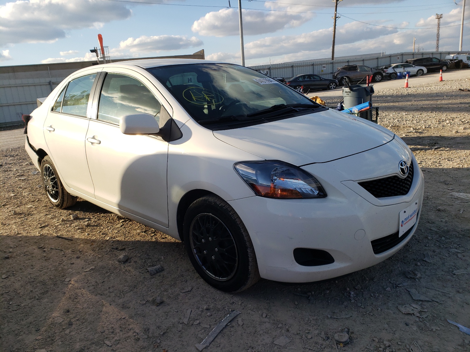 TOYOTA YARIS 2010 with VIN JTDBT4K36A1362814 - Photo from auction
