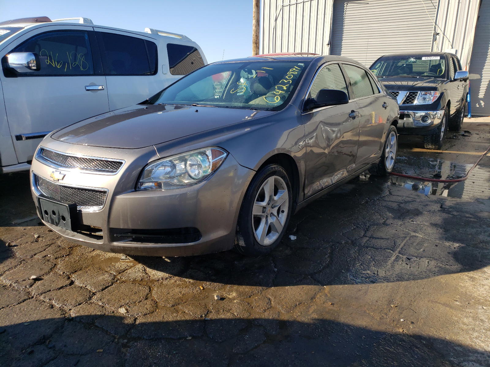 Photo 2 from auction – 2011 CHEVROLET MALIBU LS with VIN 1G1ZB5E17BF148669