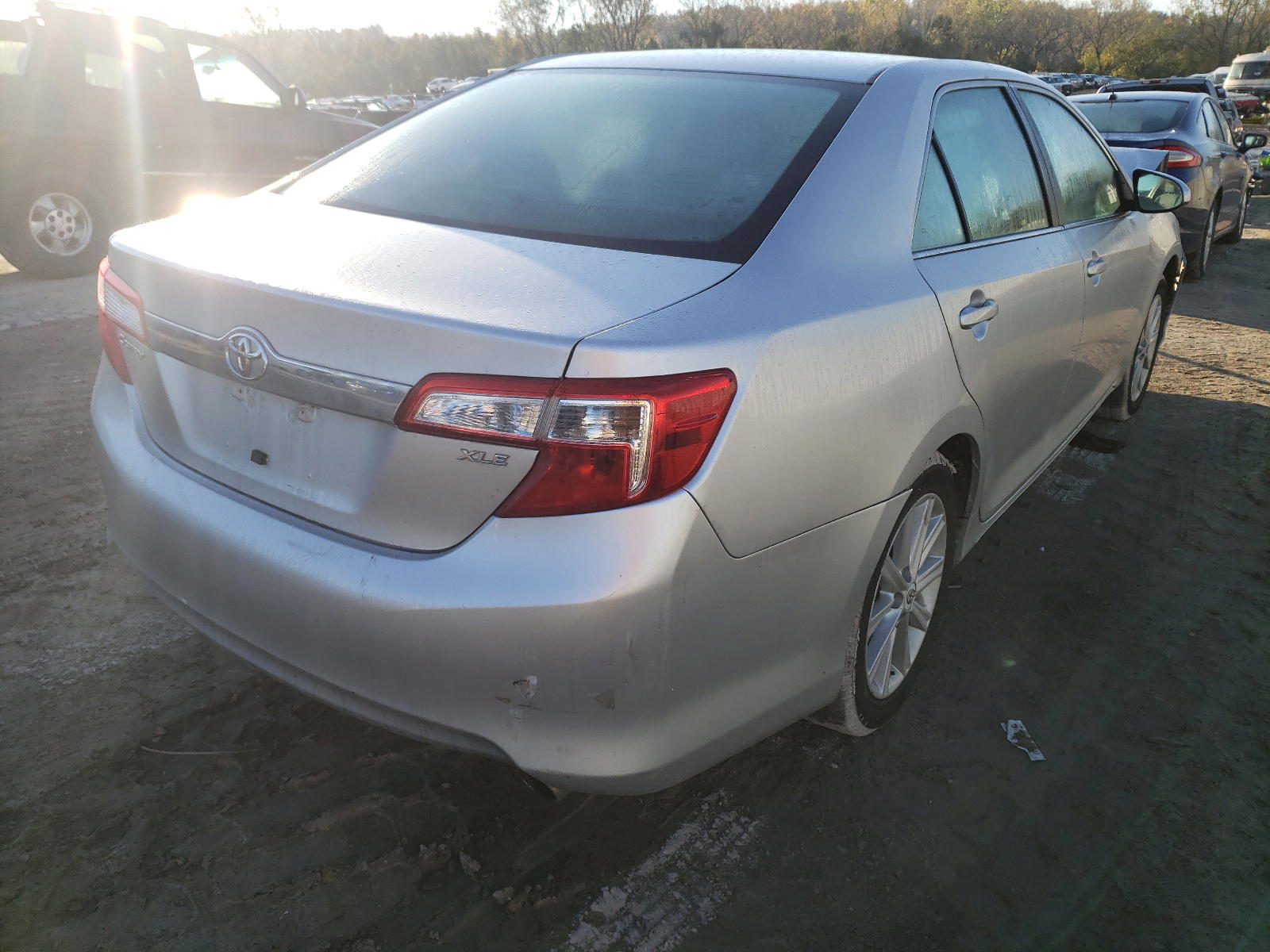 Photo 4 from auction – 2012 TOYOTA CAMRY BASE with VIN 4T1BF1FK3CU089531