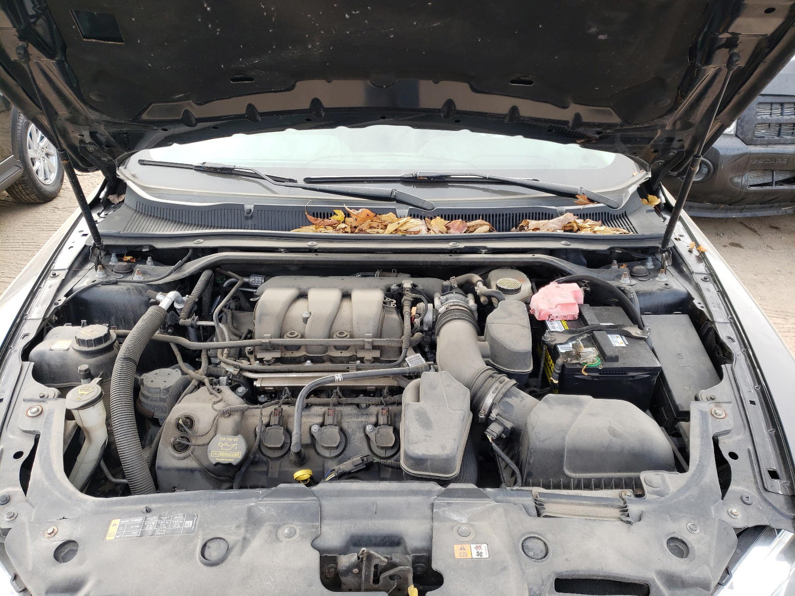 Photo 7 from auction – 2013 FORD TAURUS SE with VIN 1FAHP2D89DG178051
