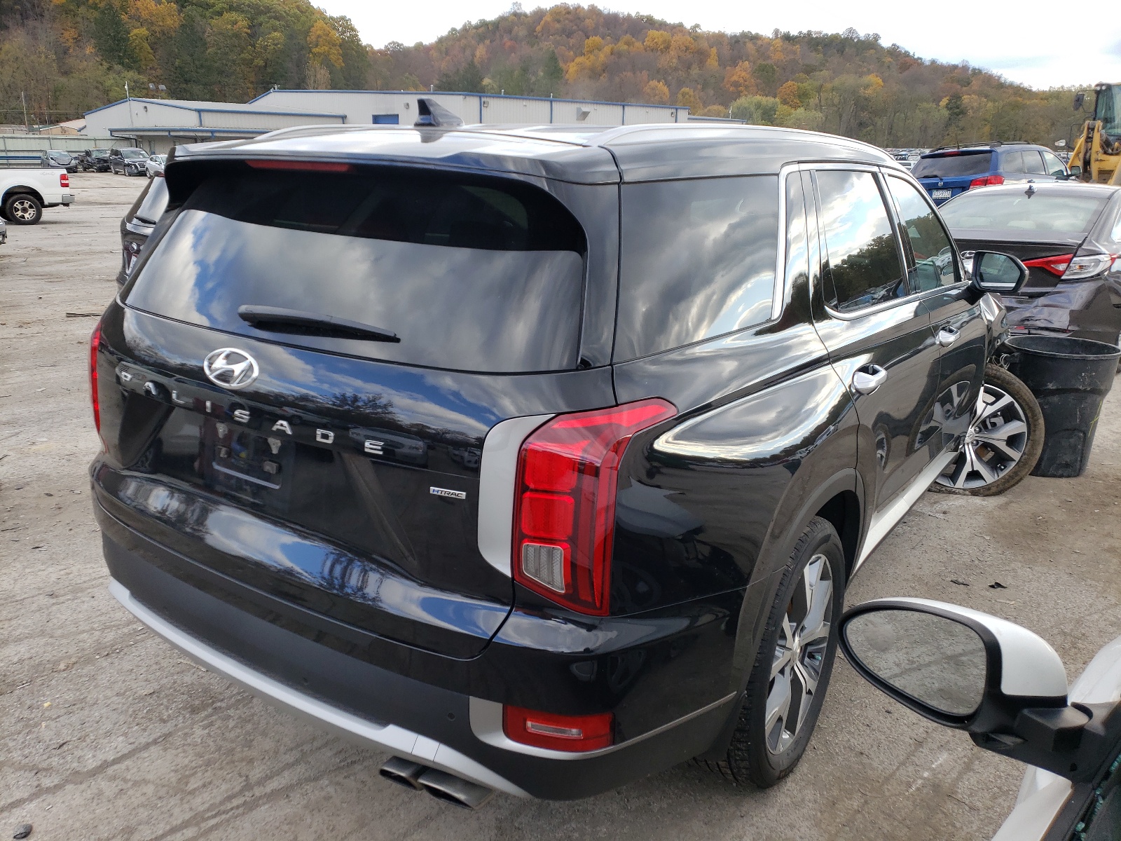 Photo 4 from auction – 2020 HYUNDAI PALISADE S with VIN KM8R4DHEXLU102272
