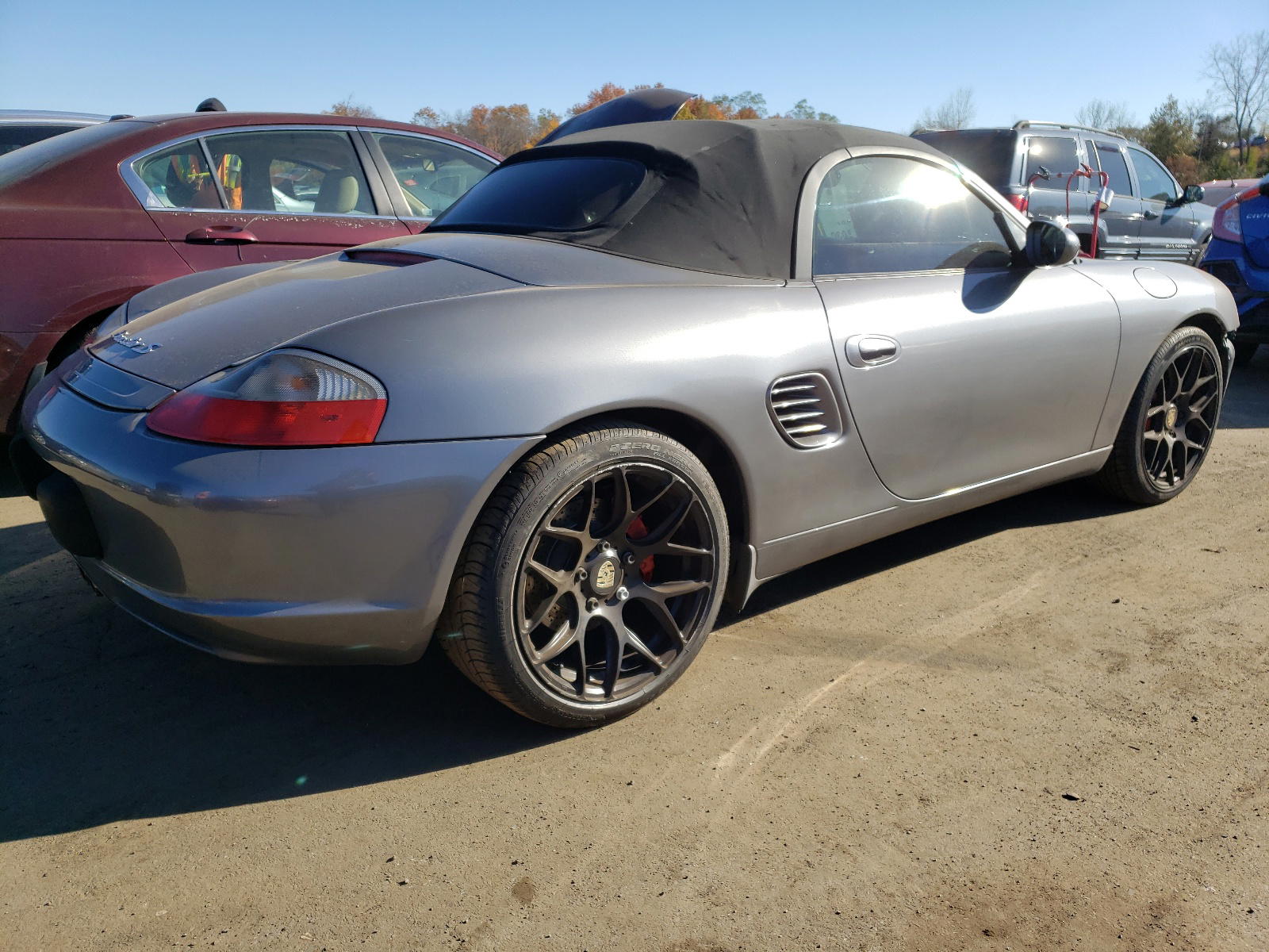 Photo 4 from auction – 2004 PORSCHE BOXSTER S with VIN WP0CB29884S660342