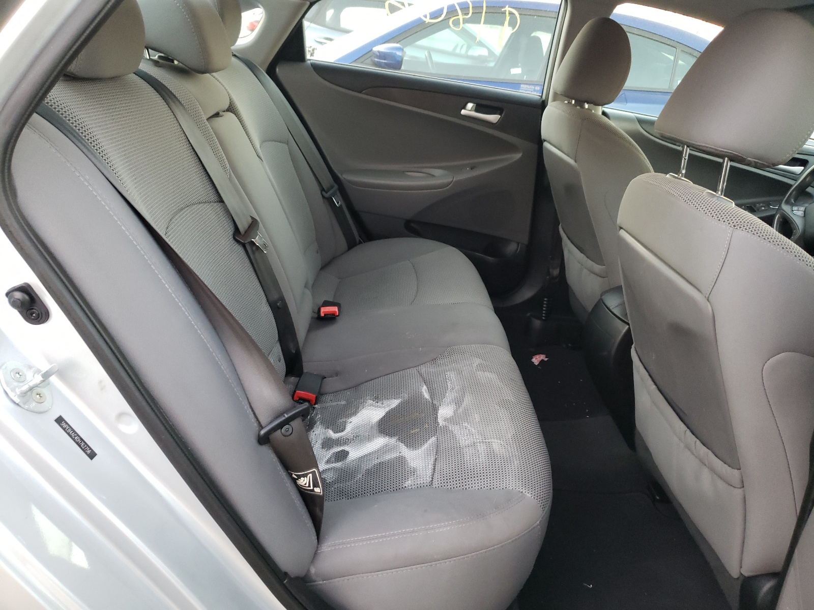 Photo 6 from auction – 2013 HYUNDAI SONATA GLS with VIN 5NPEB4AC4DH762756