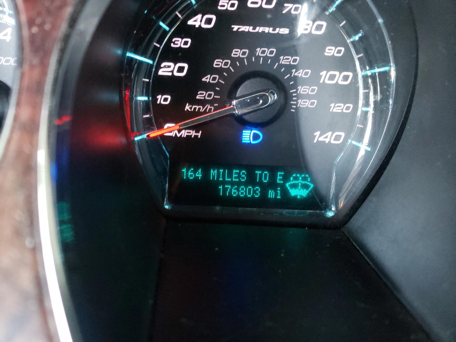 Photo 8 from auction – 2011 FORD TAURUS SEL with VIN 1FAHP2EW5BG119198