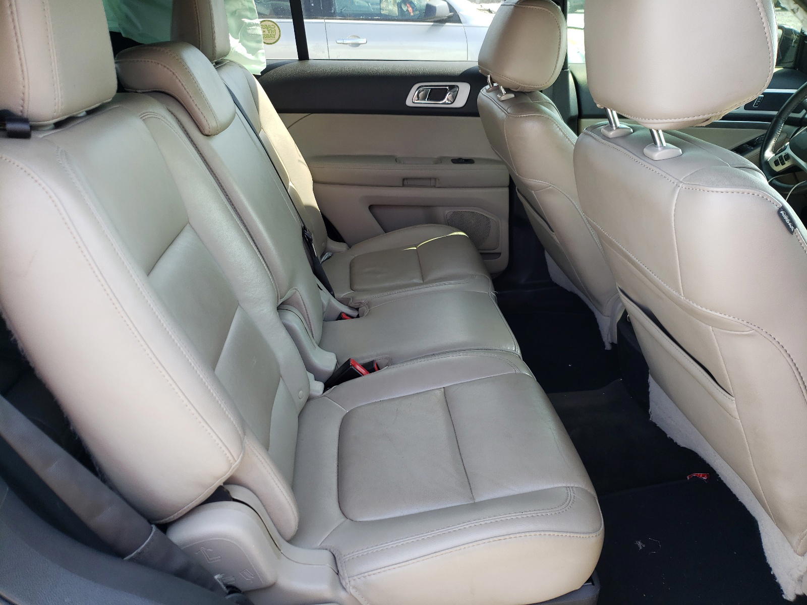 Photo 6 from auction – 2015 FORD EXPLORER X with VIN 1FM5K7D80FGB07182