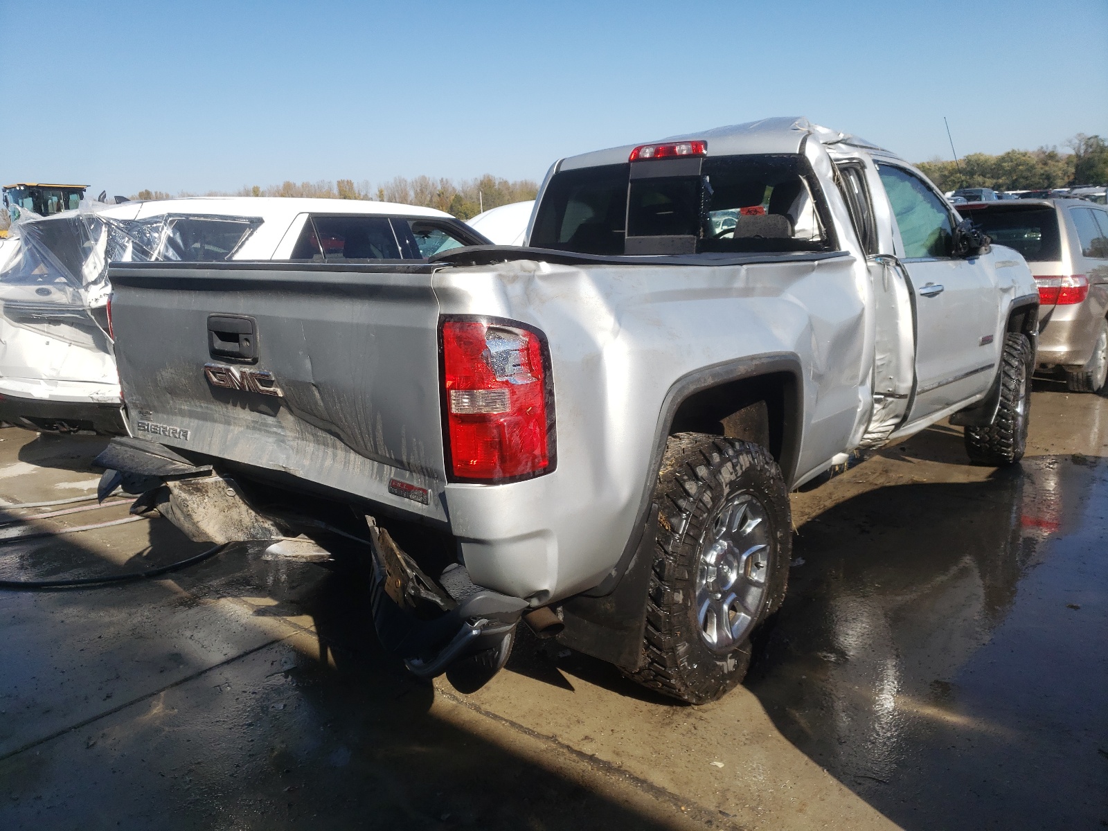 Photo 4 from auction – 2014 GMC SIERRA K15 with VIN 1GTV2UEC6EZ101072