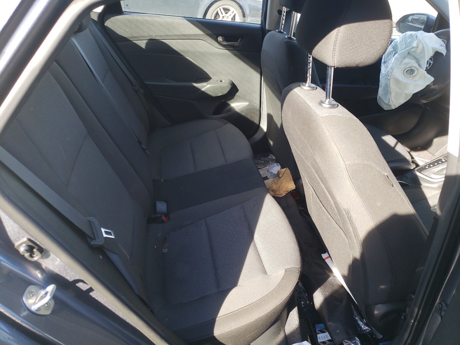 Photo 6 from auction – 2019 HYUNDAI ACCENT SE with VIN 3KPC24A35KE057425
