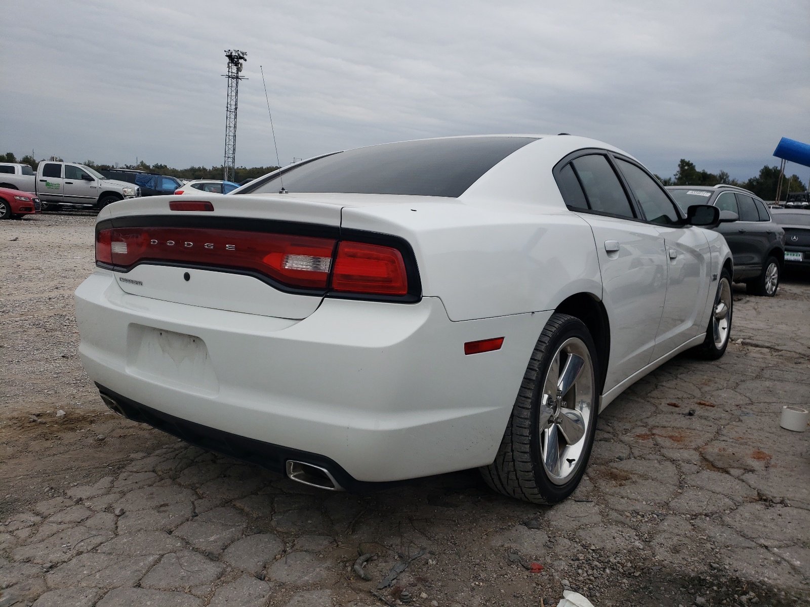 Photo 4 from auction – 2011 DODGE CHARGER PO with VIN 2B3CL1CT9BH557537
