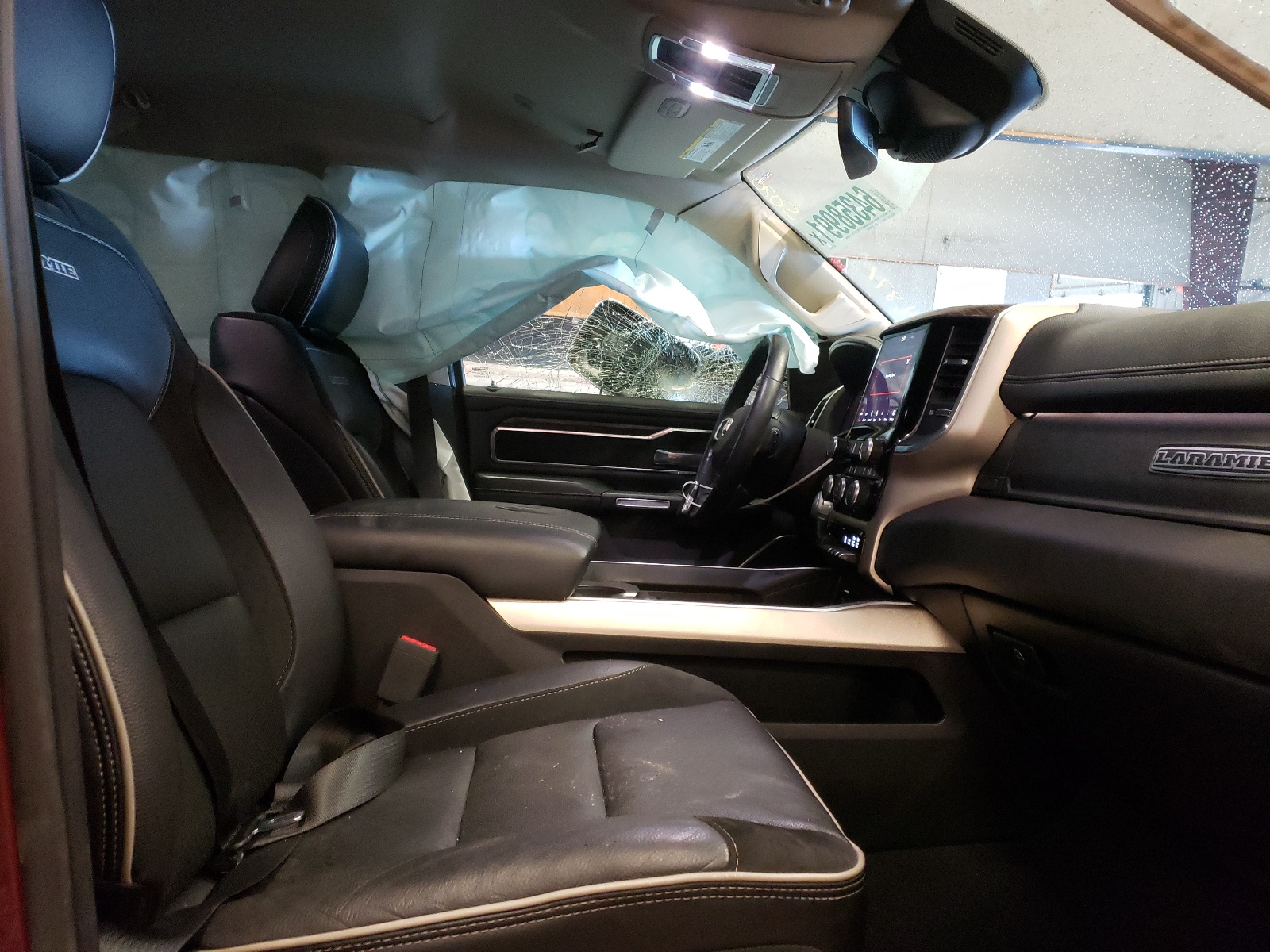 Photo 5 from auction – 2019 RAM 1500 LARAM with VIN 1C6SRFJT4KN507071