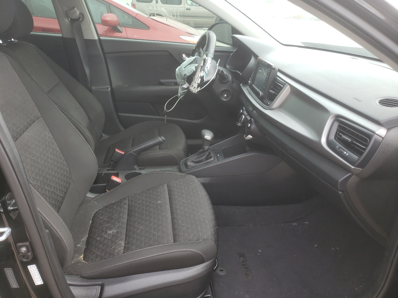 Photo 5 from auction – 2020 KIA RIO LX with VIN 3KPA24AD4LE349441