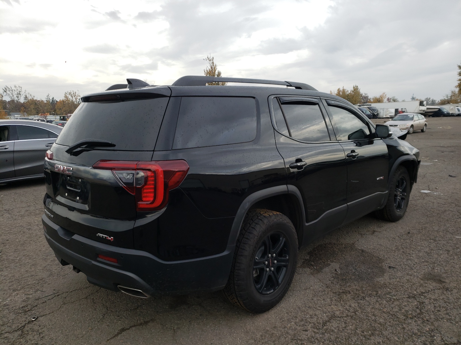 Photo 4 from auction – 2021 GMC ACADIA AT4 with VIN 1GKKNLLS2MZ162629