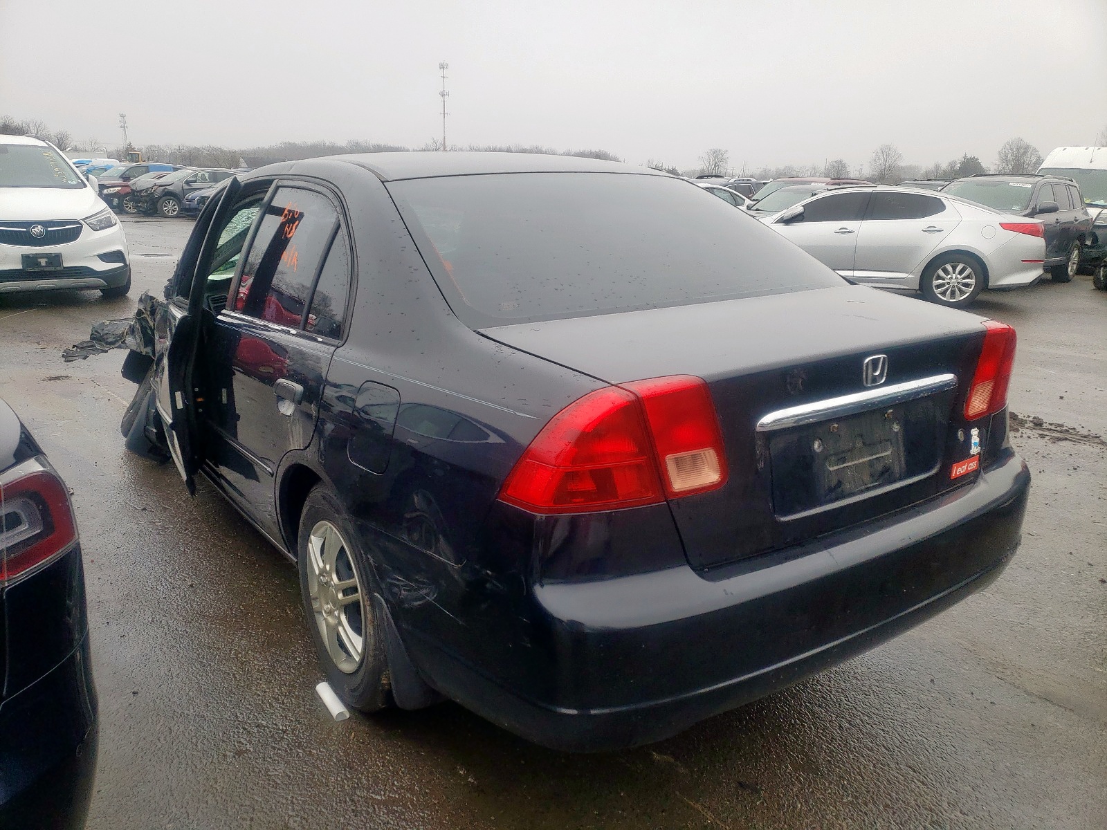 Photo 3 from auction – 2001 HONDA CIVIC LX with VIN 2HGES16561H601811