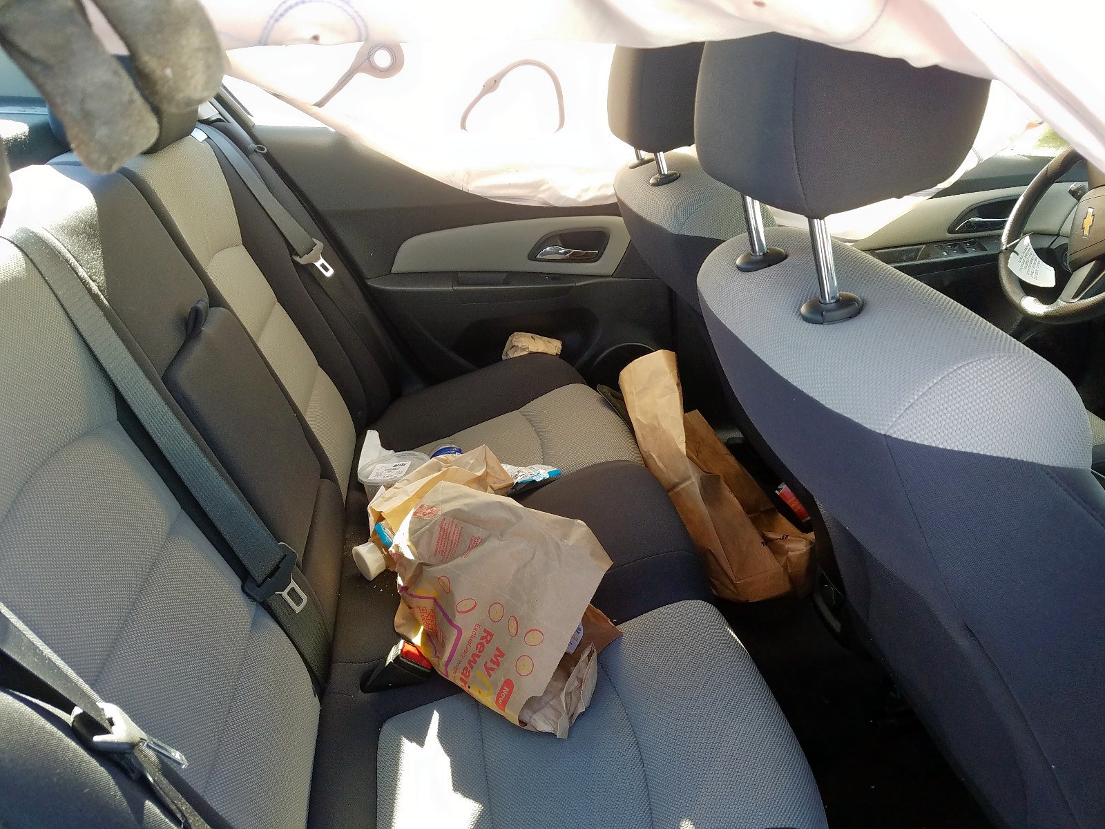 Photo 6 from auction – 2012 CHEVROLET CRUZE LS with VIN 1G1PC5SH7C7386779
