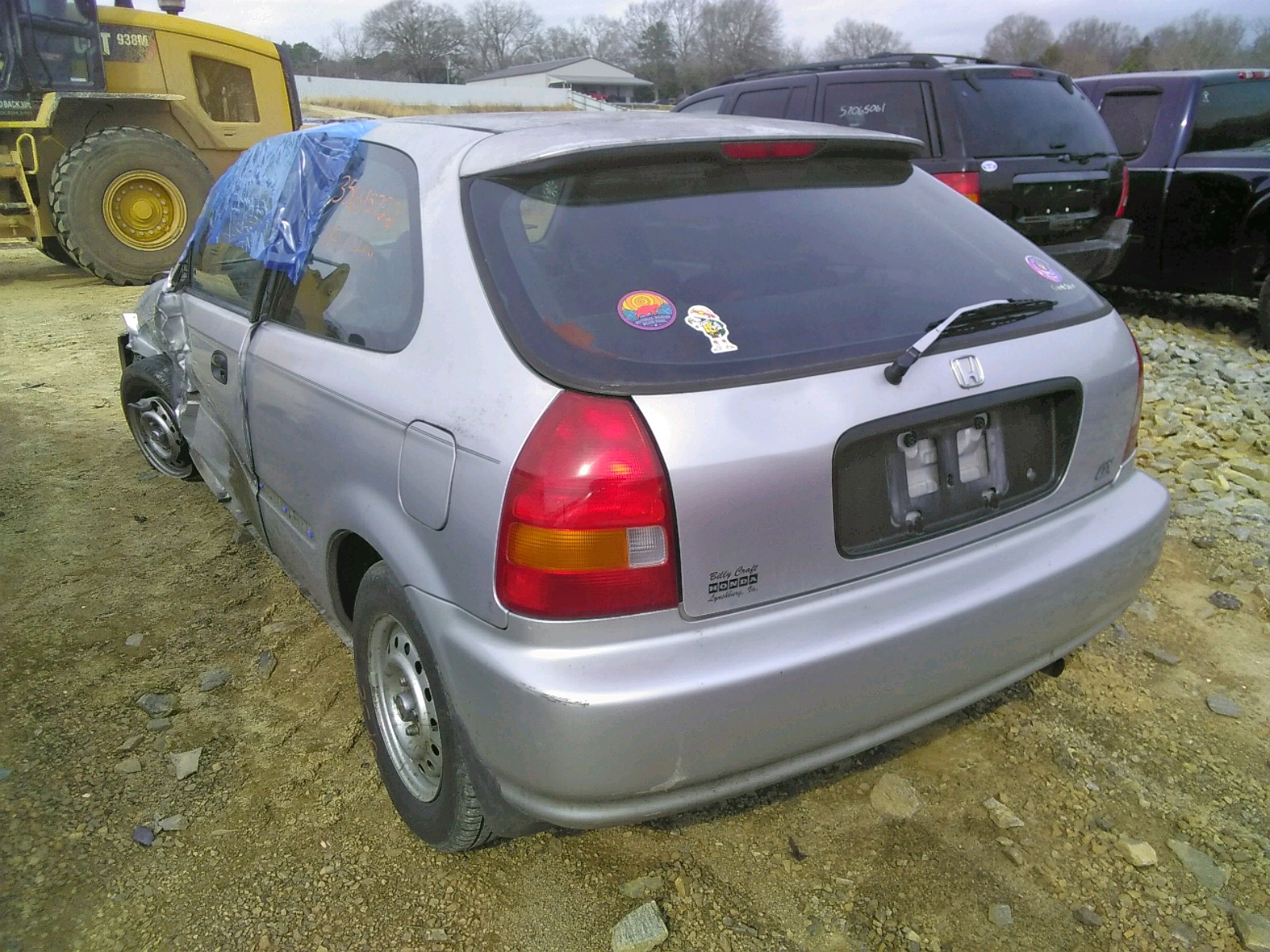 Photo 3 from auction – 1996 HONDA CIVIC DX with VIN 2HGEJ6443TH104972