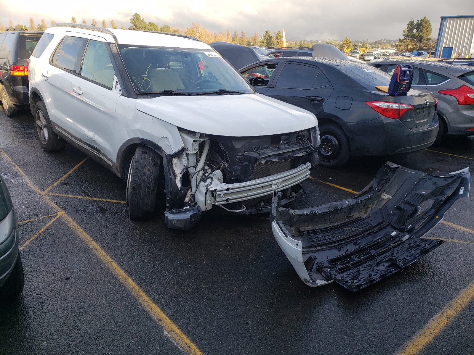 صورة رقم 1 من المزاد - 2019 FORD EXPLORER X مع VIN 1FM5K7D83KGB09664