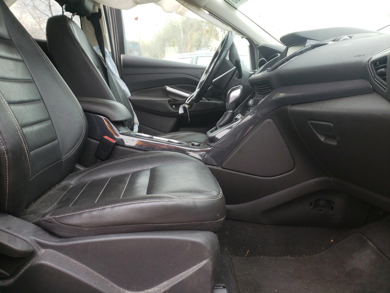 Photo 5 from auction – 2014 FORD ESCAPE TIT with VIN 1FMCU9J97EUA34211
