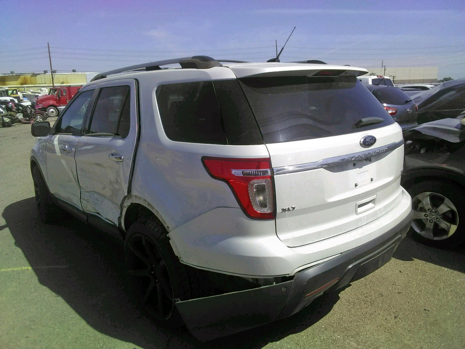 Photo 3 from auction – 2014 FORD EXPLORER X with VIN 1FM5K8D8XEGC12543