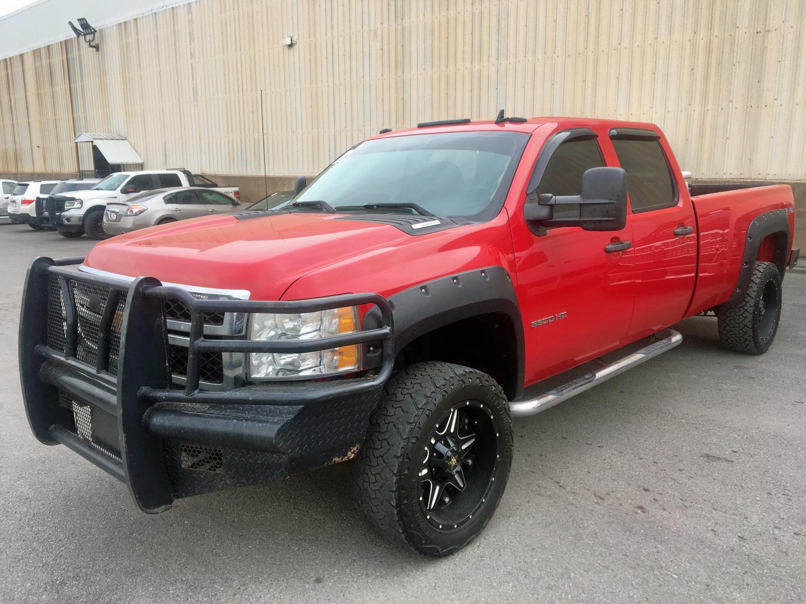 CHEVROLET SILVERADO 2011 with VIN 1GC4K0C8XBF153238 - Photo from auction