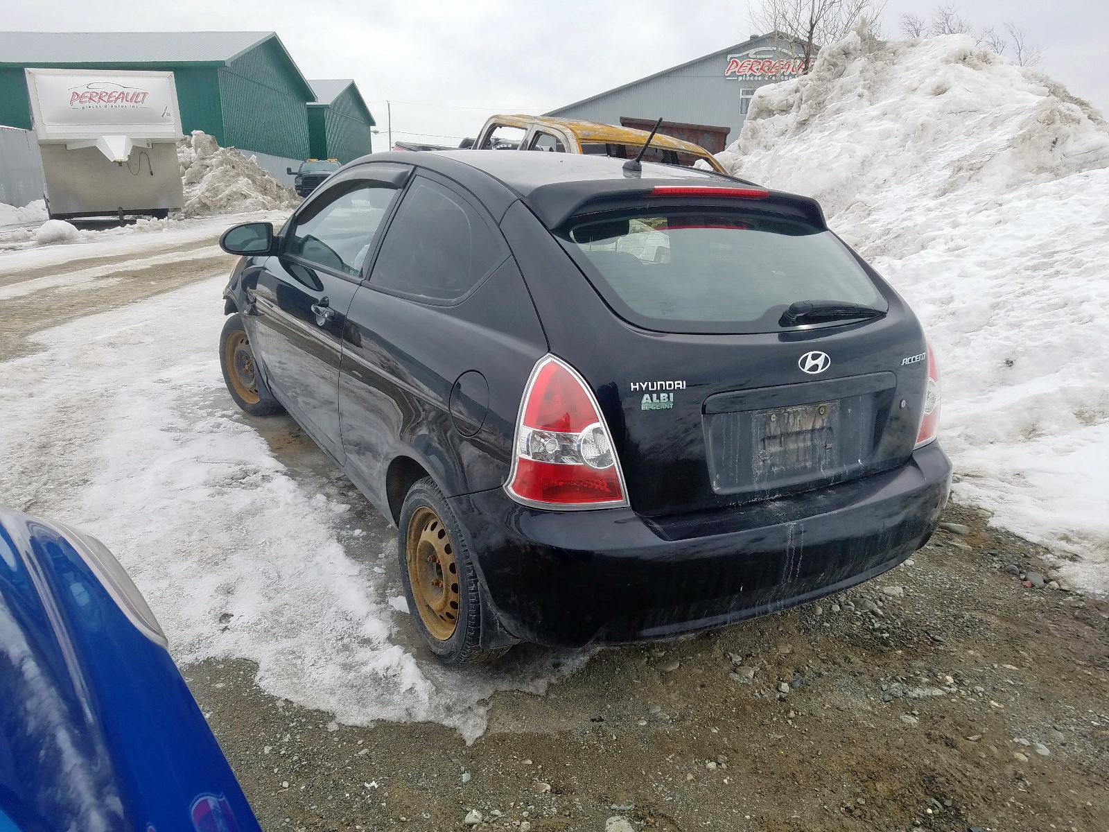 Photo 3 from auction – 2007 HYUNDAI ACCENT BAS with VIN KMHCN35C37U015139