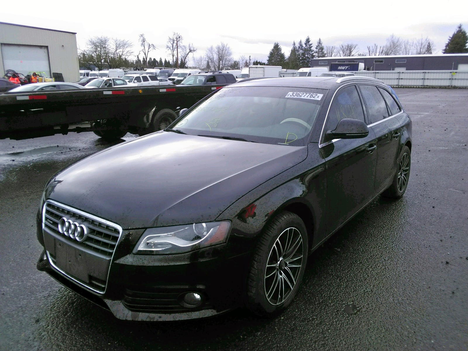 Photo 2 from auction – 2009 AUDI A4 PREMIUM with VIN WAUGF78K79A104615