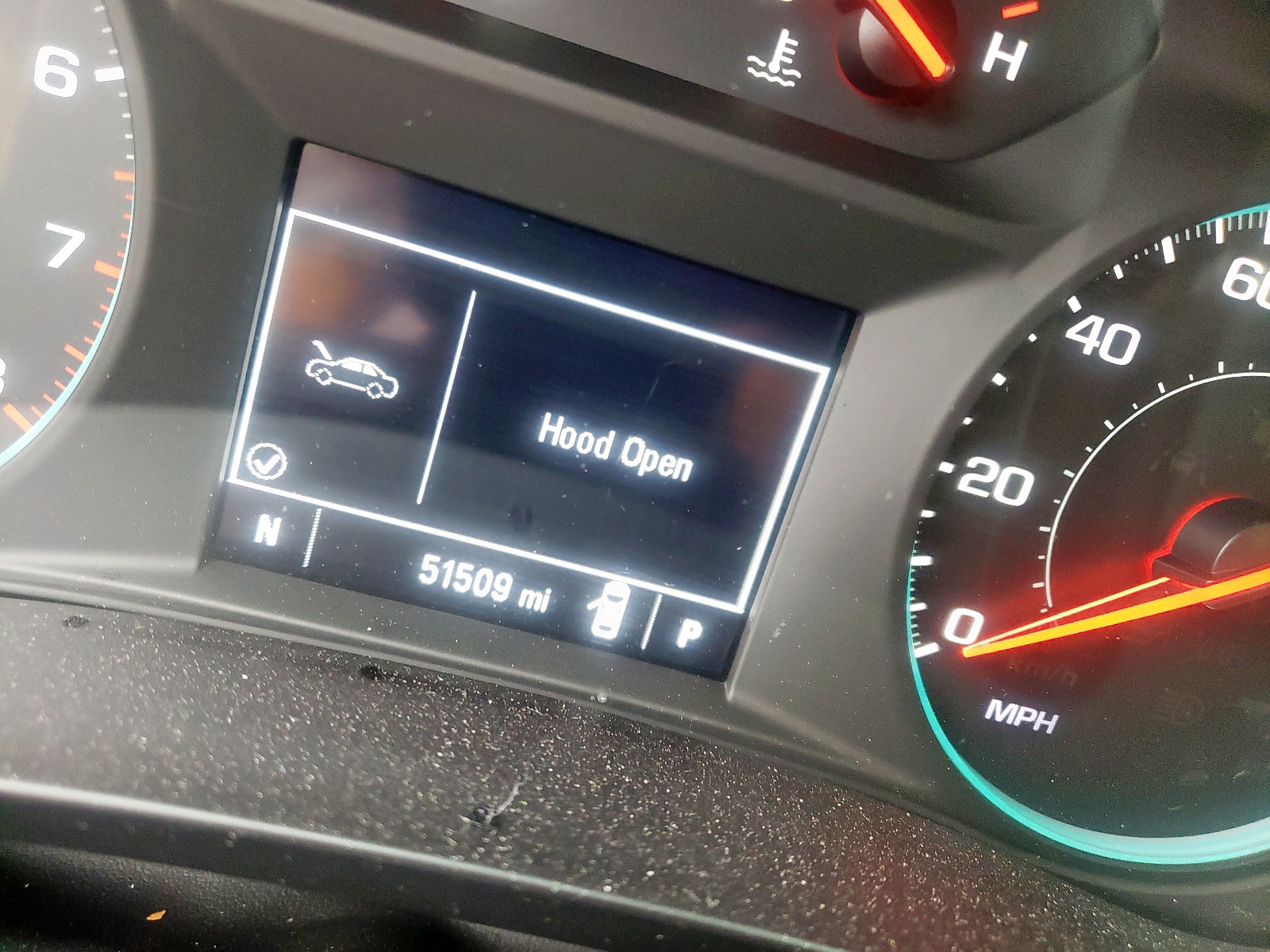 Photo 8 from auction – 2020 CHEVROLET MALIBU LT with VIN 1G1ZD5ST2LF095168