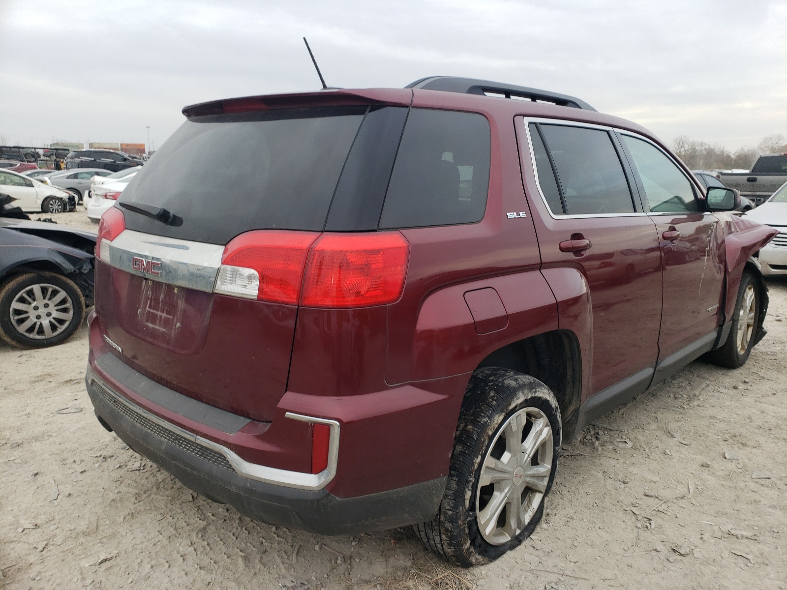 Photo 4 from auction – 2017 GMC TERRAIN SL with VIN 2GKALNEK6H6242155