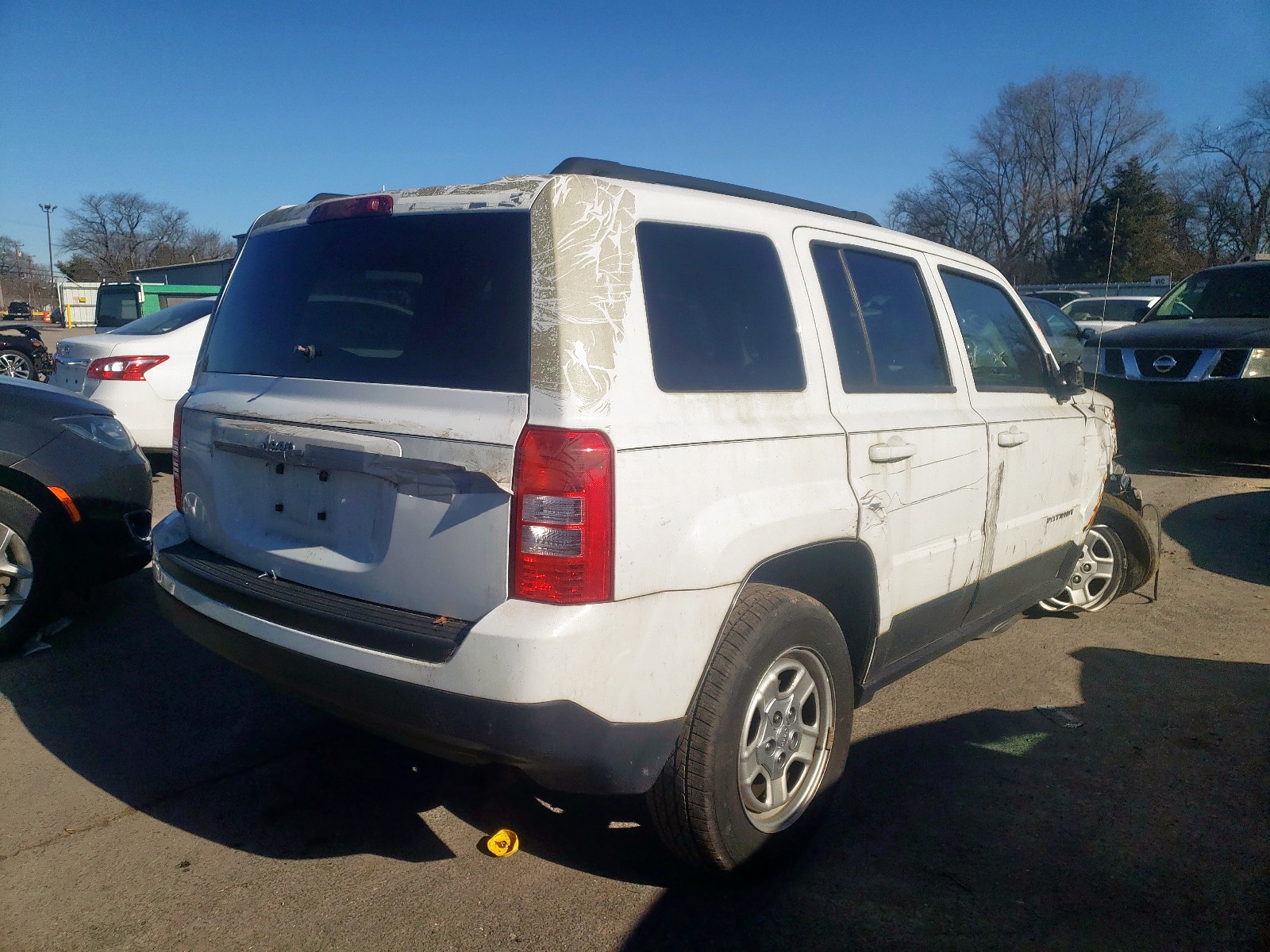 Photo 4 from auction – 2015 JEEP PATRIOT SP with VIN 1C4NJPBA4FD284316