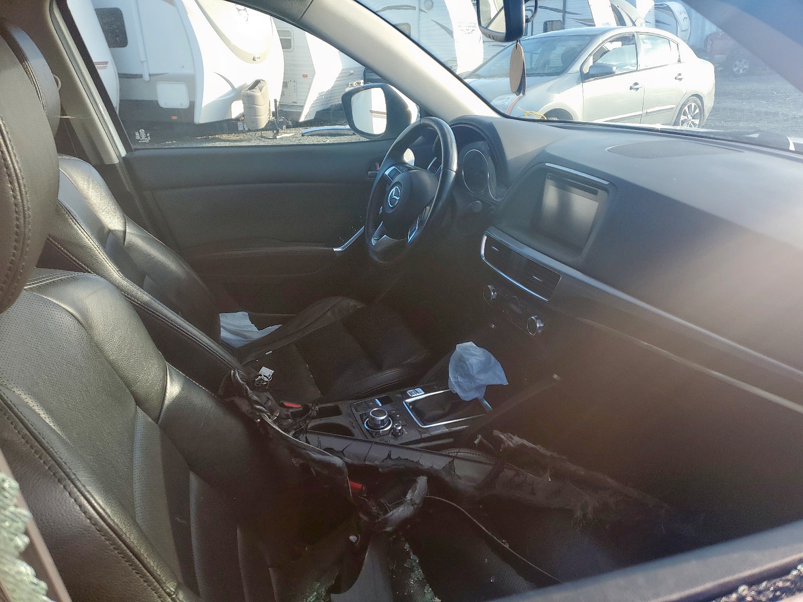 Photo 5 from auction – 2016 MAZDA CX-5 GT with VIN JM3KE4DY4G0743523