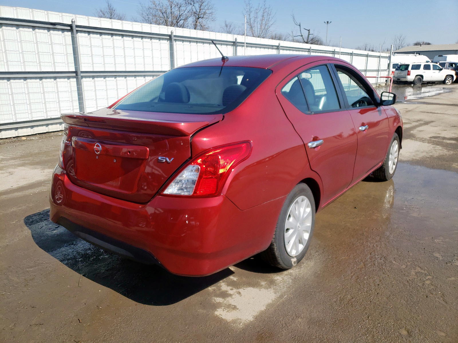 Photo 4 from auction – 2017 NISSAN VERSA S with VIN 3N1CN7AP1HL802688
