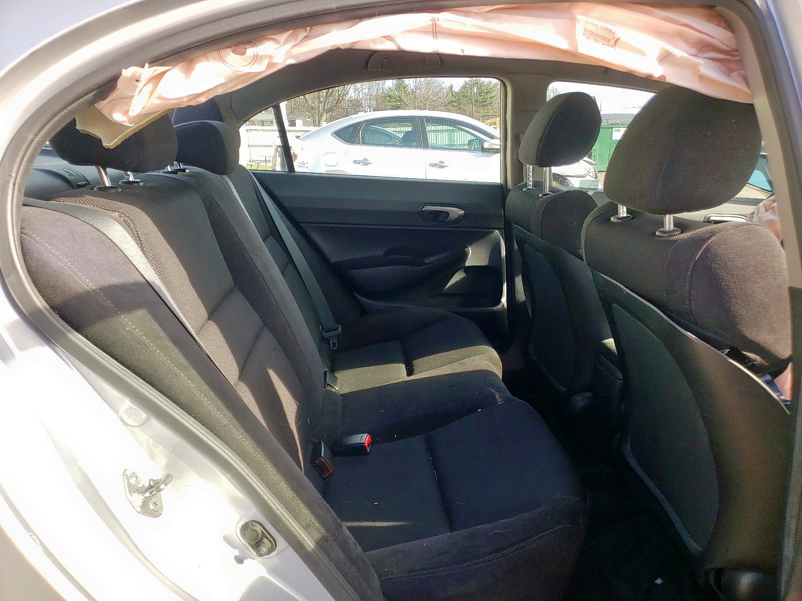 Photo 6 from auction – 2011 HONDA CIVIC LX-S with VIN 2HGFA1F60BH521146