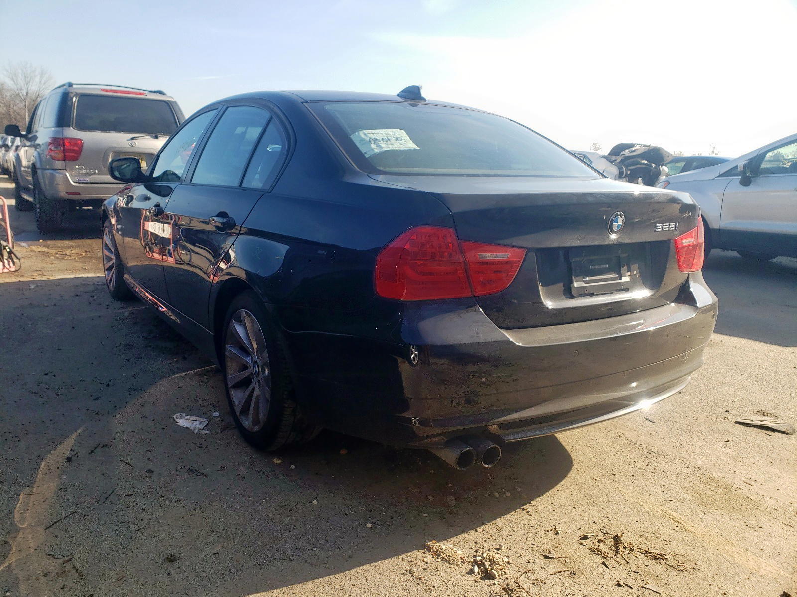 Photo 3 from auction – 2011 BMW 328 XI with VIN WBAPK7C54BF083390