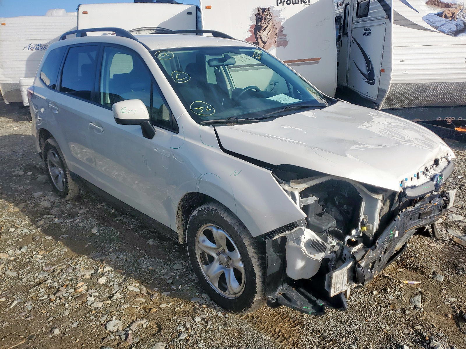 SUBARU FORESTER 2 2017 with VIN JF2SJEBC0HH441393 - Photo from auction