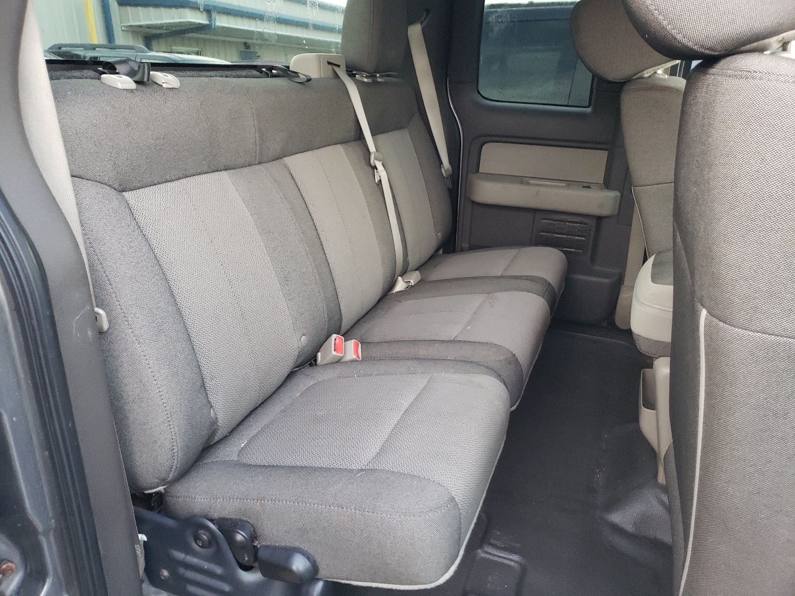 Photo 6 from auction – 2010 FORD F150 SUPER with VIN 1FTEX1CW9AFD53312