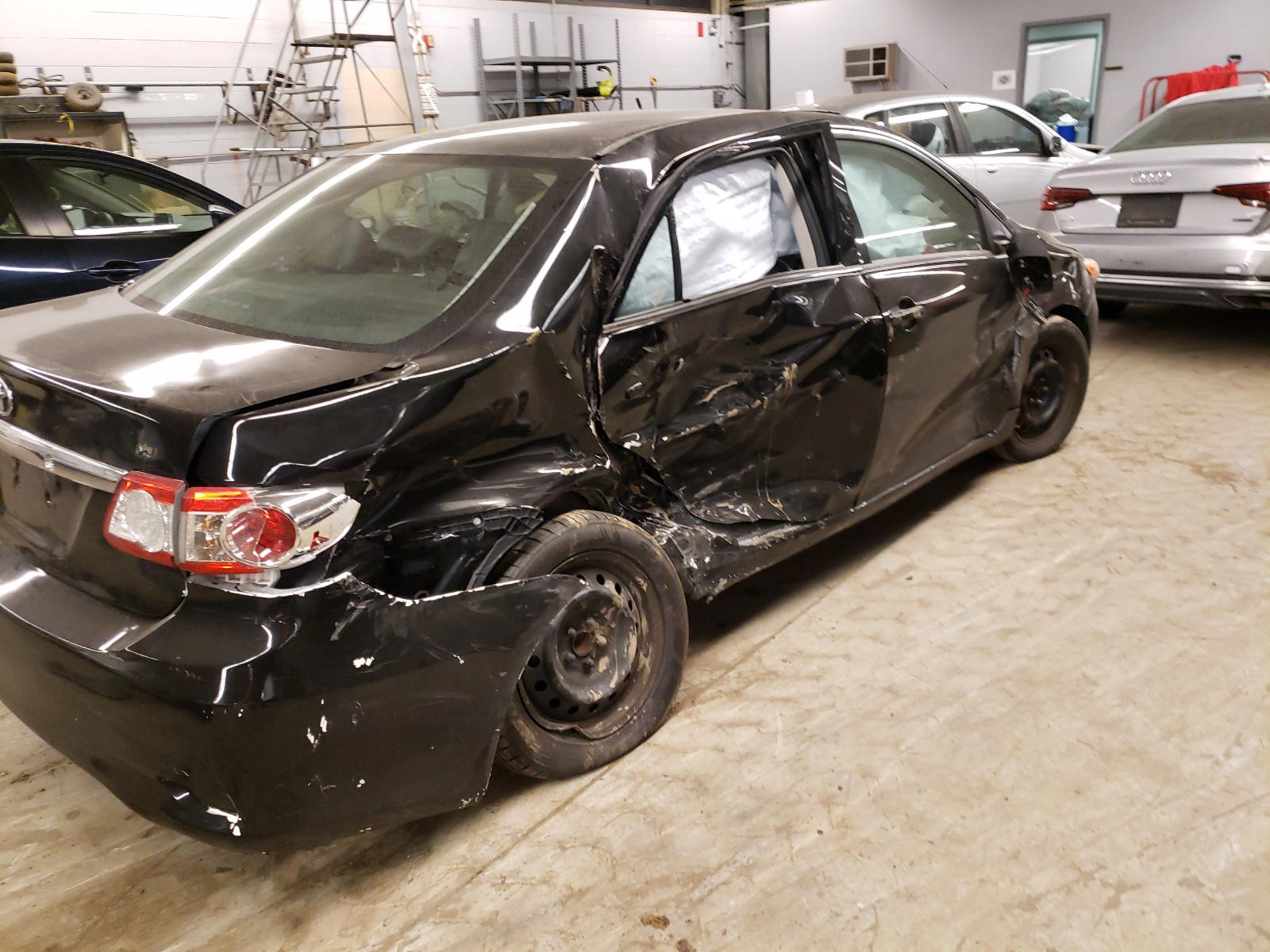 Photo 9 from auction – 2013 TOYOTA COROLLA BA with VIN 2T1BU4EE4DC106620