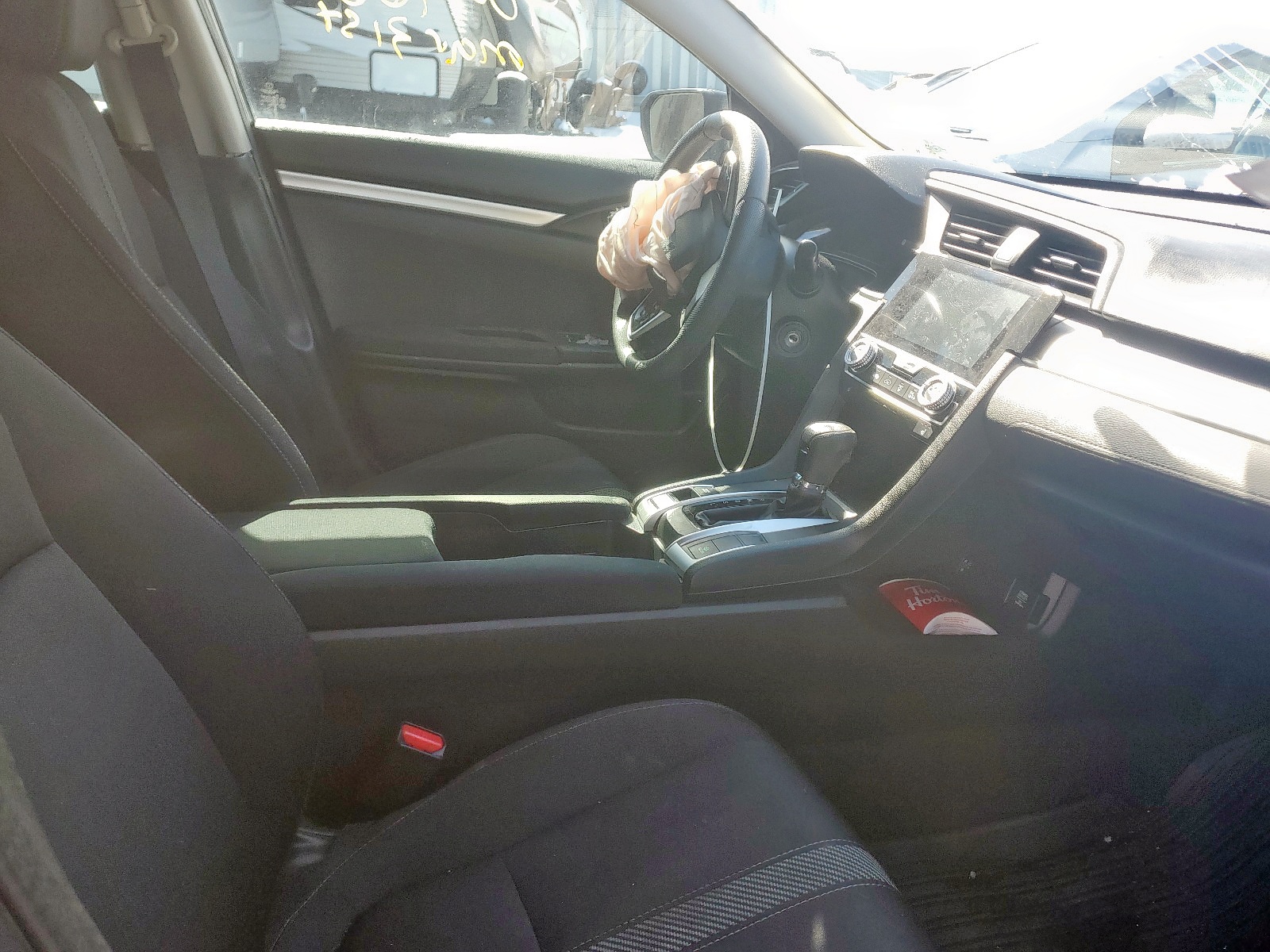 Photo 5 from auction – 2016 HONDA CIVIC LX with VIN 2HGFC2F5XGH003270