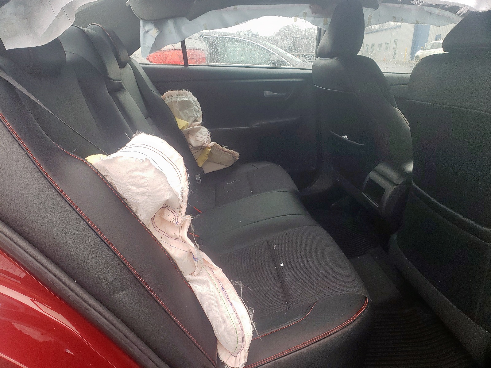 Photo 6 from auction – 2016 TOYOTA CAMRY LE with VIN 4T1BF1FK8GU520760