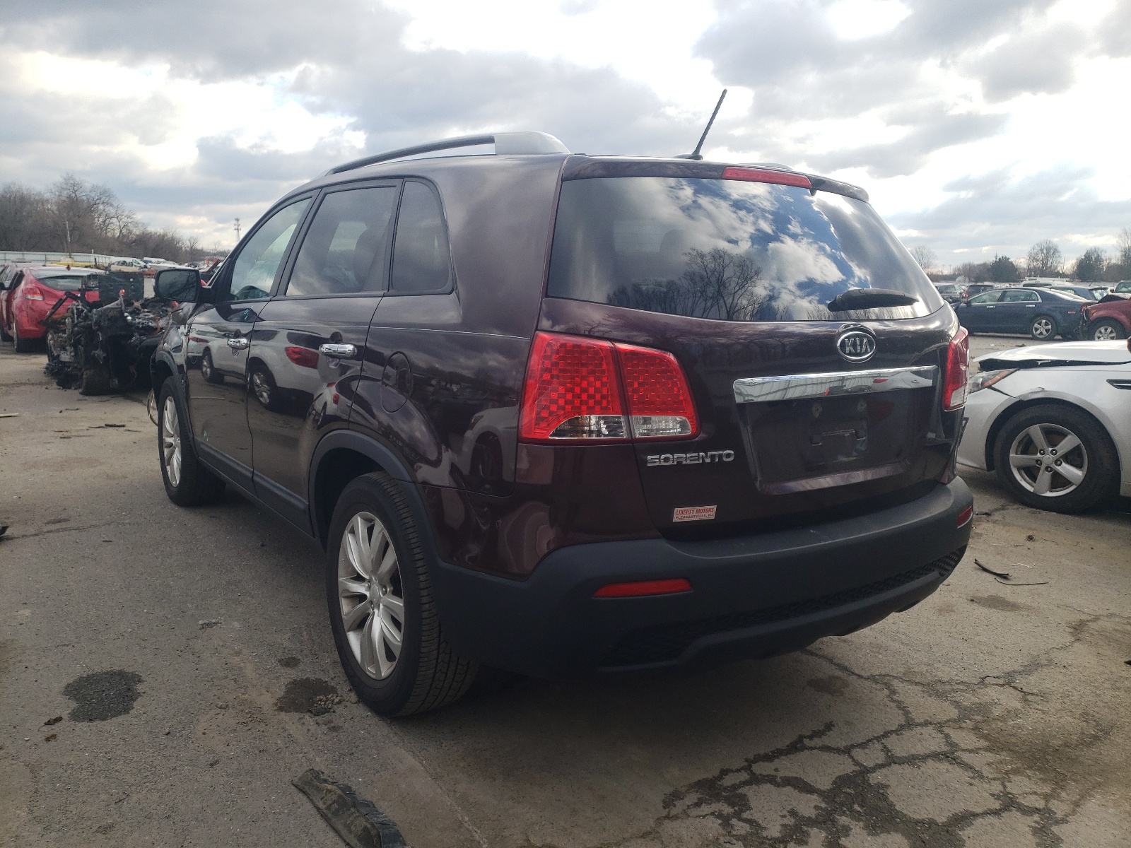 Photo 3 from auction – 2011 KIA SORENTO BA with VIN 5XYKT4A24BG071464