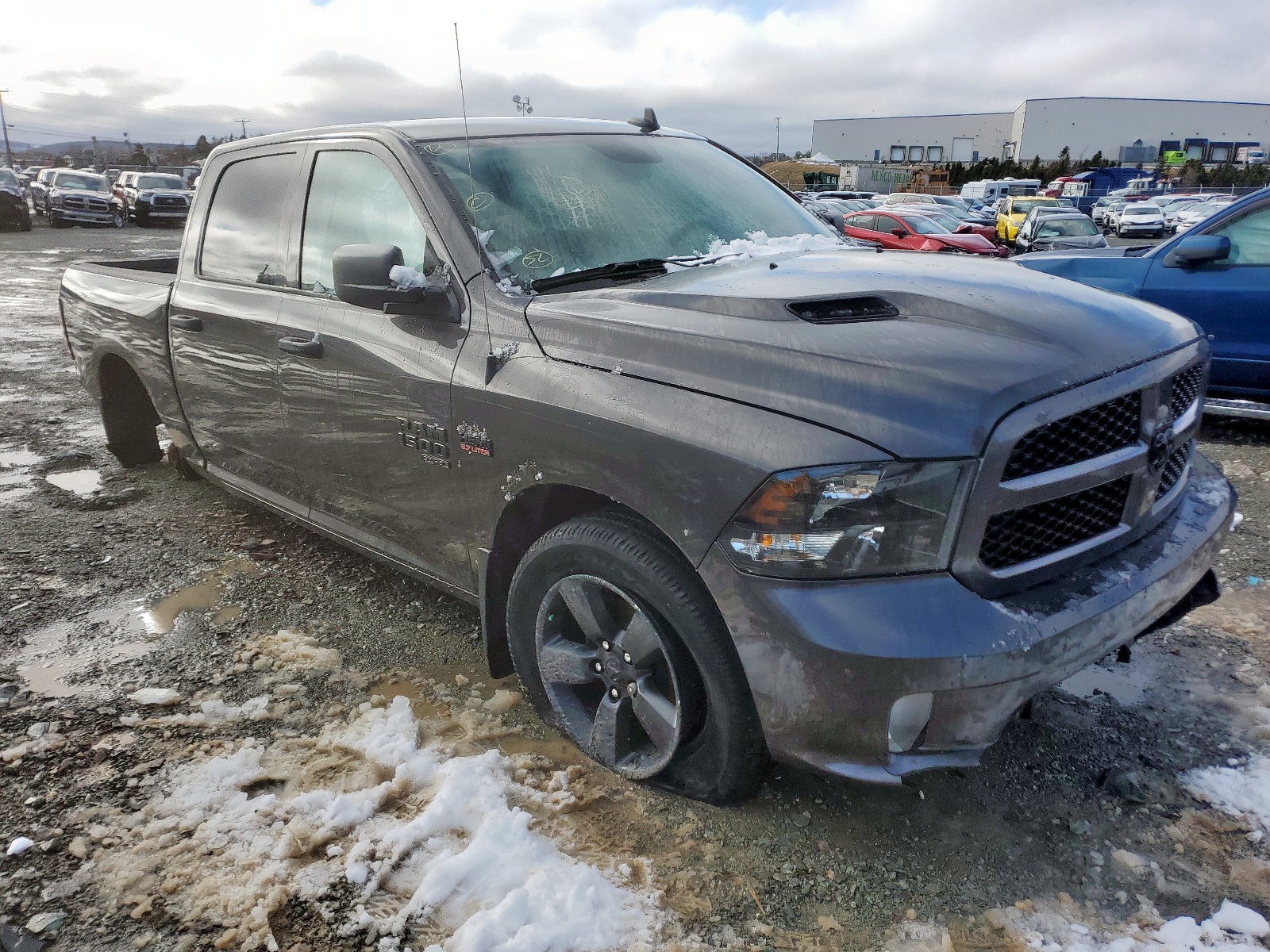 RAM 1500 CLASS 2019 с VIN 3C6RR7KT8KG643988 - Фото с аукциона