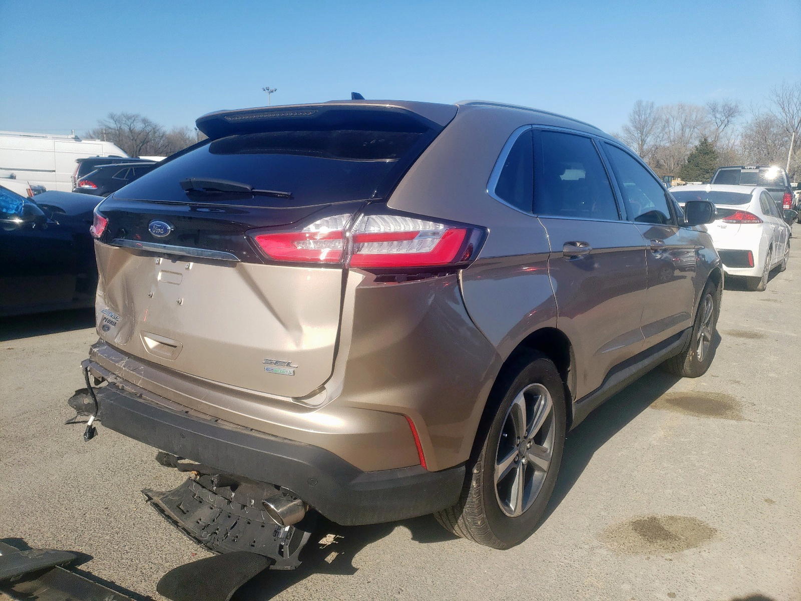Photo 4 from auction – 2020 FORD EDGE SEL with VIN 2FMPK3J99LBB16190